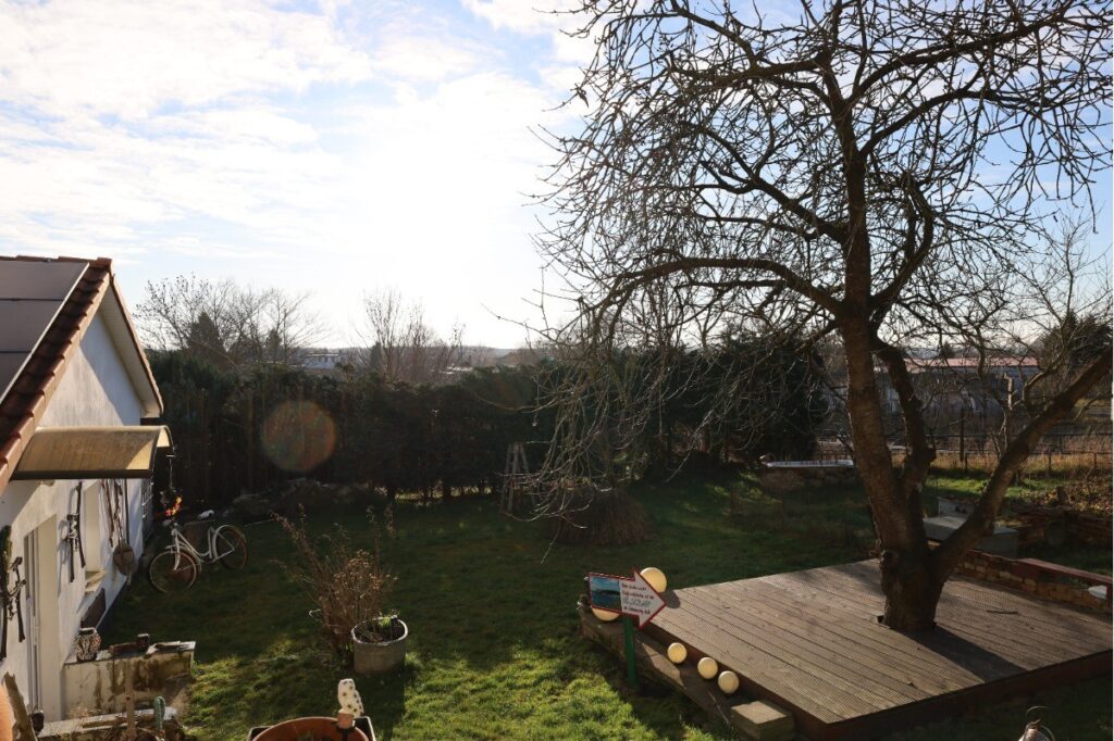 Blick auf das Baugrundstück