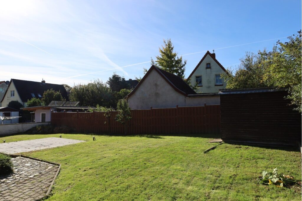 Blick in den gepflegten Garten