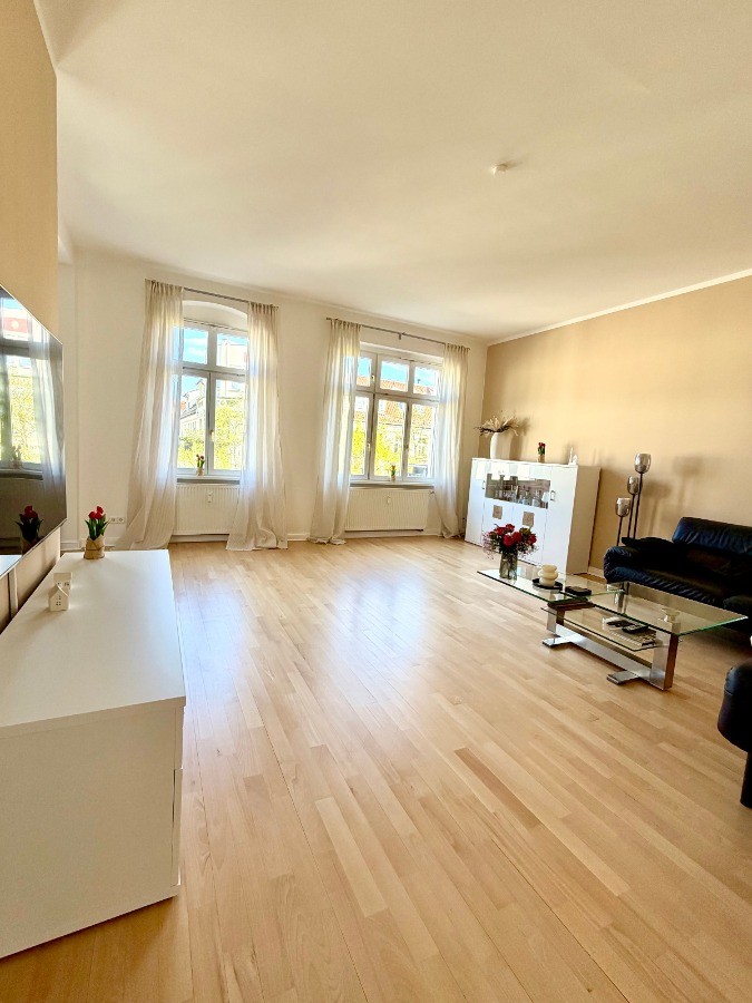Blick ins Wohnzimmer