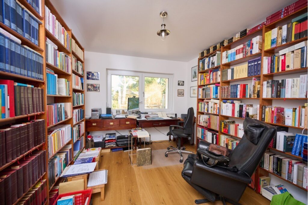 Blick in das Arbeitszimmer